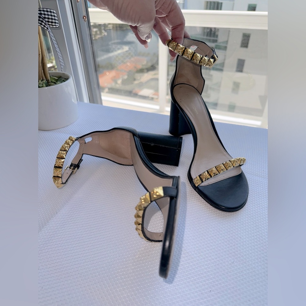 Stuart weitzman Rosemarie sandals black leather size 9.5